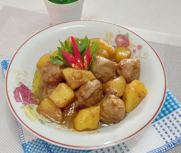 17 Resep kreasi bakso tanpa kuah untuk lauk sahur, lezat, praktis, dan mudah dibuat