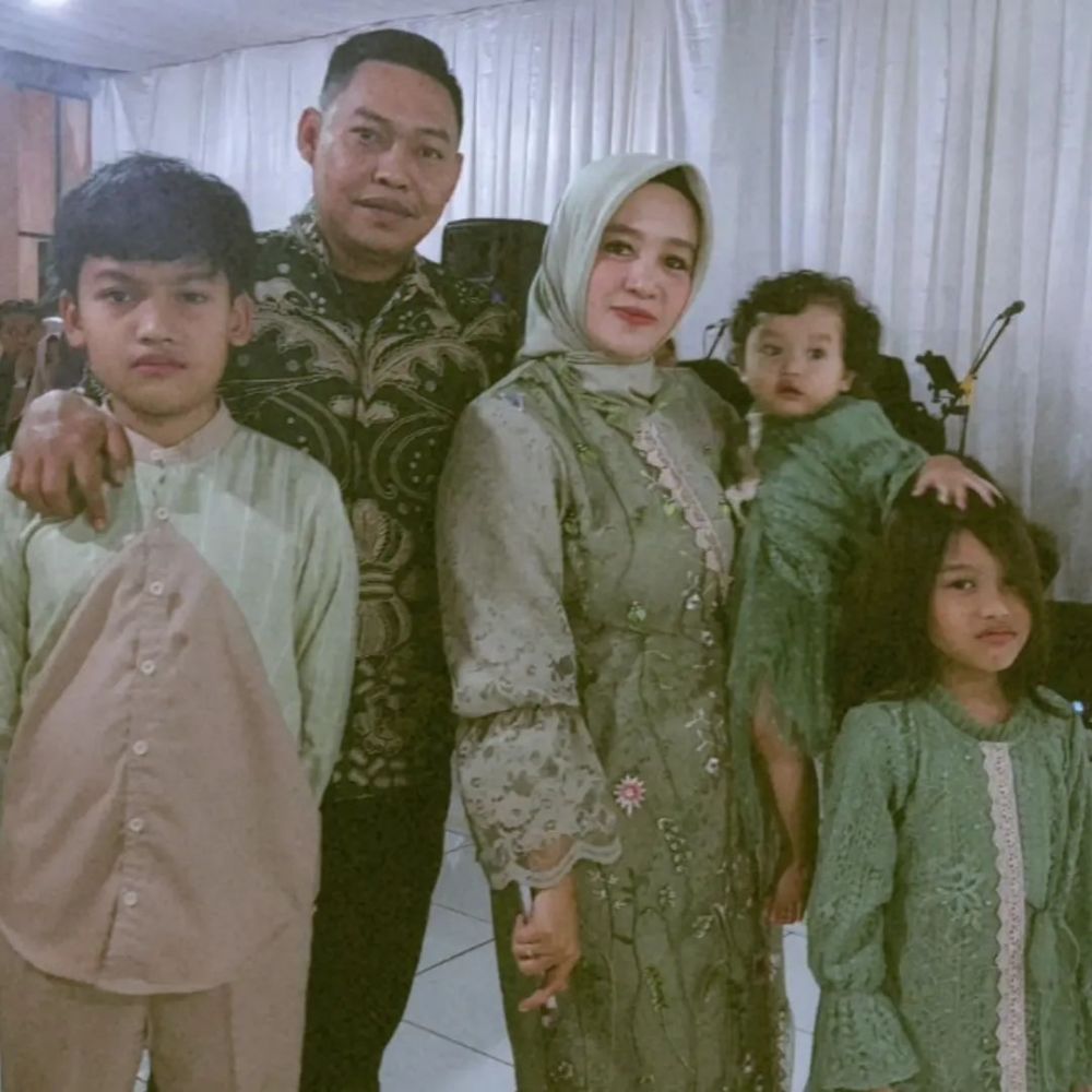  potret pemeran euis sekarang jadi pegawai bank © berbagai sumber