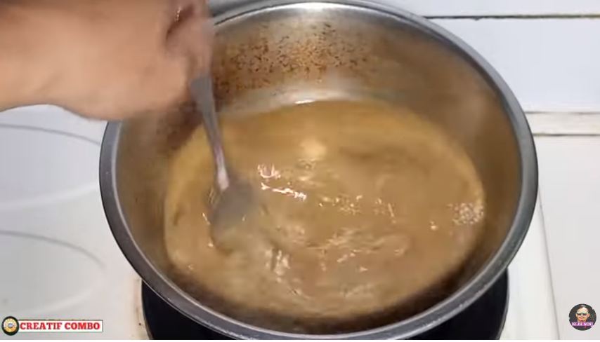 Pakai dua bahan dapur, ini trik menghilangkan bau tengik minyak jelantah