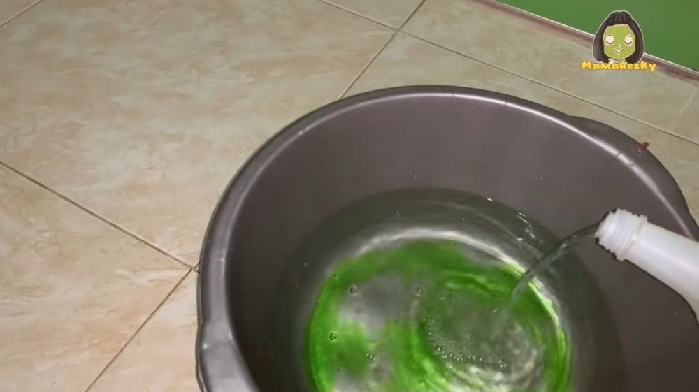 Cuma tambah 1 bahan dapur, ini cara membersihkan kerak tungku kompor gas dalam sekali gosok