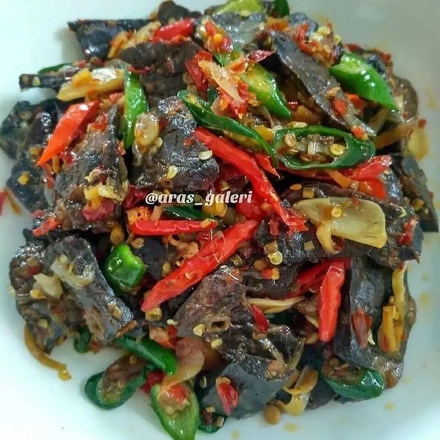 30 Resep masakan daging sapi pedas untuk buka puasa, empuk, praktis, dan mudah dibuat