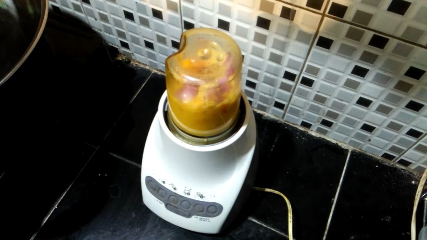 Tanpa tambahan bahan khusus, ini trik mengolah kuah opor ayam agar tidak cepat basi