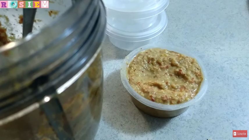 Tanpa perlu ditumis, ini cara praktis menyimpan bumbu giling agar awet tahan lama