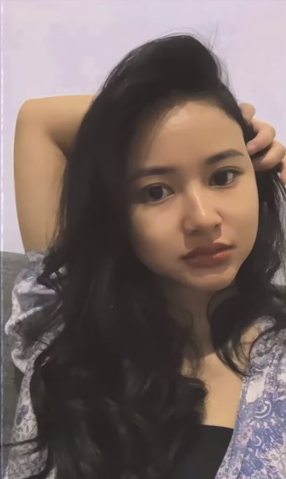 Pesona Adinda Azani tampil natural tanpa makeup © 2023 brilio.net