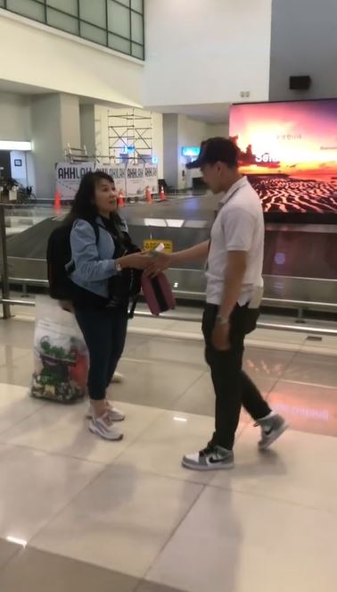 pertemuan anak dan ibu TikTok pertemuan anak dan ibu TikTok