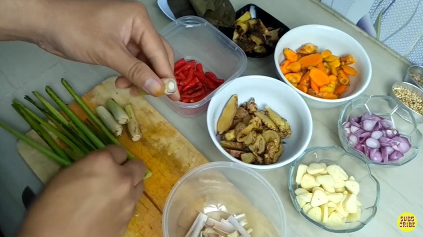 Tanpa pengawet, ini cara sederhana bikin bumbu opor bubuk makin gurih dan tak basi hingga 1 tahun