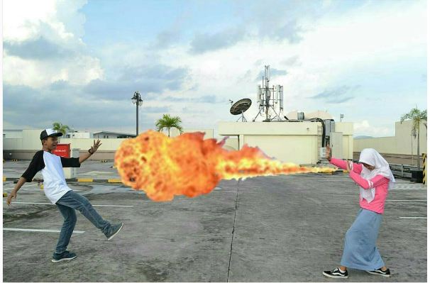 potret lucu foto bareng teman-teman kelas ini bikin nggak habis pikir © berbagai sumber