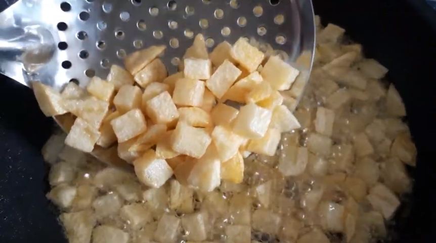 Trik goreng kentang untuk sambal goreng agar tidak hitam dan renyah tahan lama