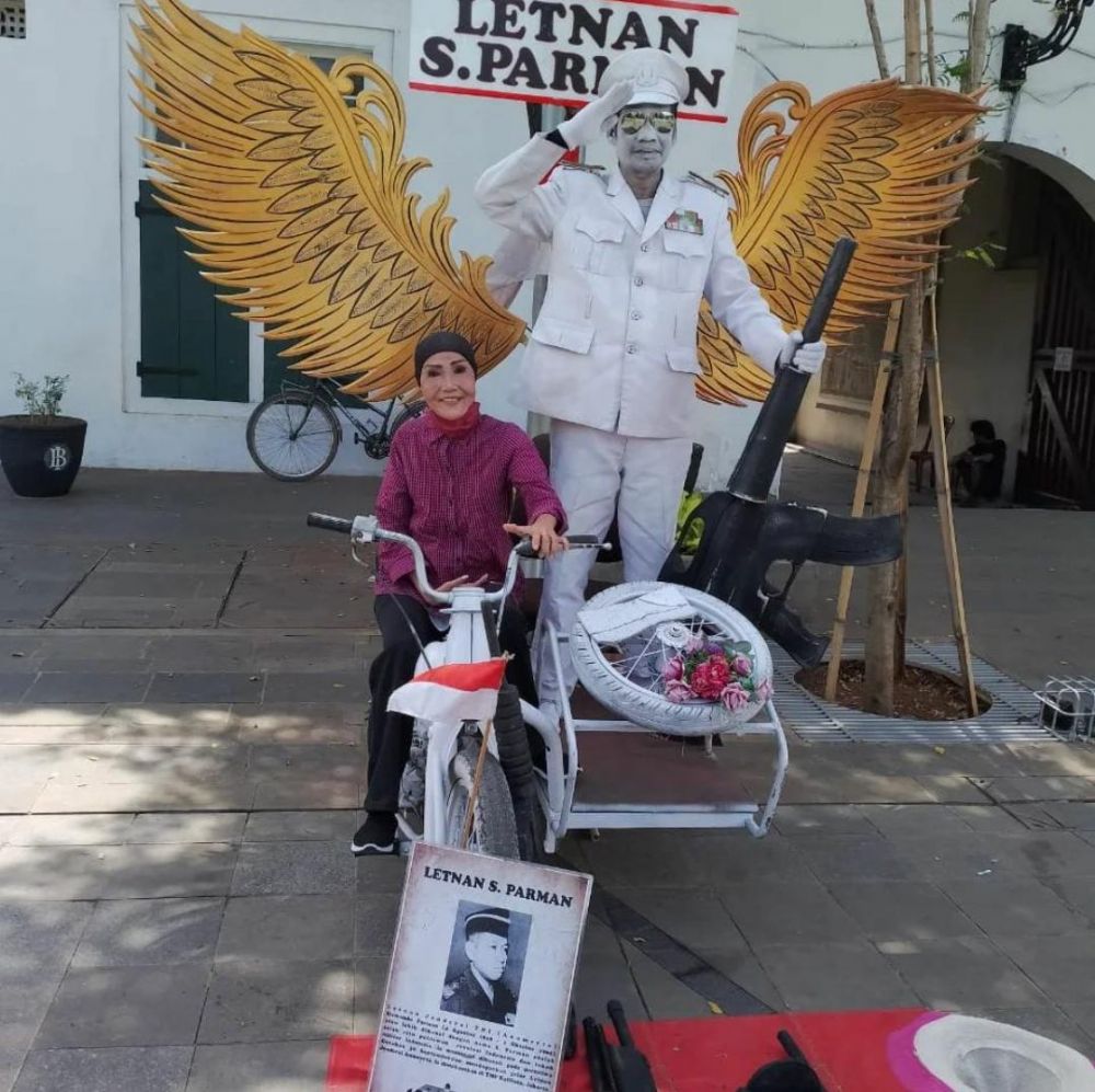 Pacar Bos Junet di CHIPS derita kanker berbagai sumber