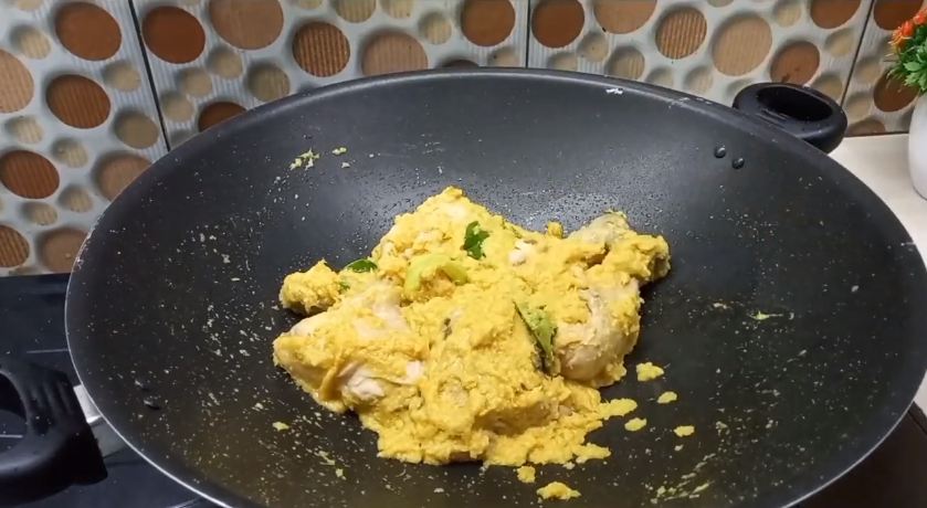 Pakai dua bahan dapur, ini trik bikin opor ayam yang lezat, antiamis dan tidak mudah hancur