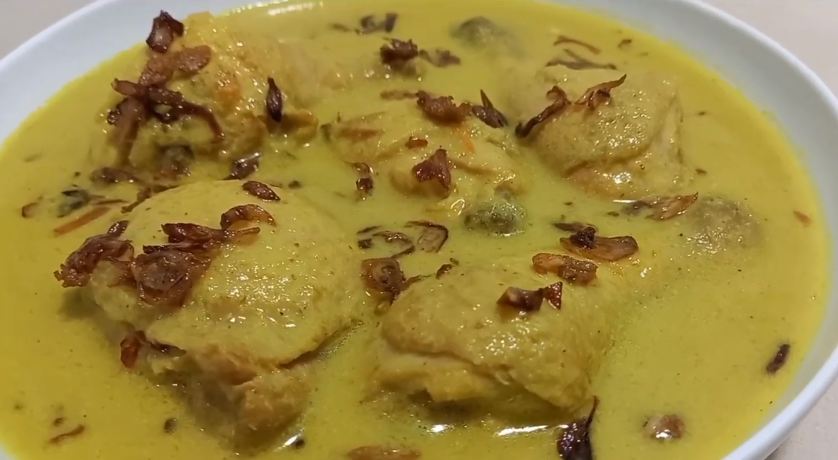 Pakai dua bahan dapur, ini trik bikin opor ayam yang lezat, antiamis dan tidak mudah hancur