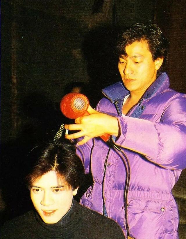 keakraban Andy Lau dan Aaron Kwok © Instagram keakraban Andy Lau dan Aaron Kwok © Instagram