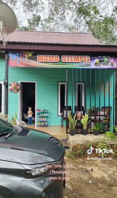 bikin ruang tamu outdoor minimalis sendirian © 2023 brilio.net bikin ruang tamu outdoor minimalis sendirian © 2023 brilio.net