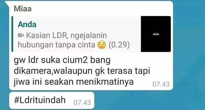 chat lucu pasangan LDR Berbagai sumber