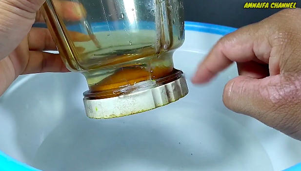 Jangan langsung dibuang, ini cara perbaiki gelas blender yang pecah pakai satu bahan dapur