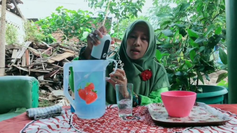 Cara menghilangkan bau besi yang membandel di pompa galon elektrik, ampuh tanpa sabun