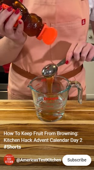 Bukan pakai lemon atau garam, ini cara mencegah potongan apel berubah jadi cokelat hingga 24 jam