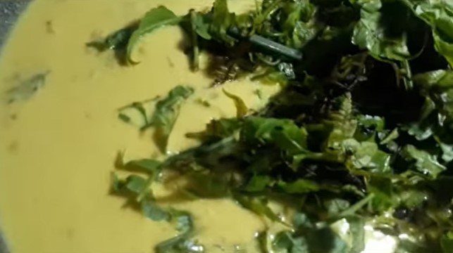 Trik jitu mengolah gulai pakis agar tidak pahit dan pucat