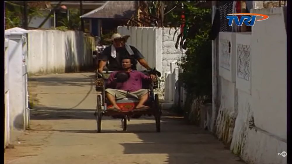 properti syuting ikonik di serial keluarga cemara © berbagai sumber