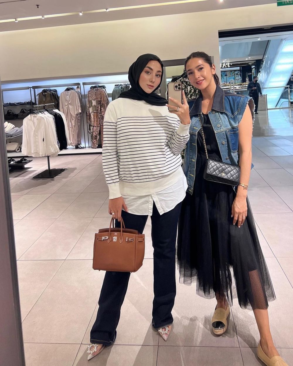 potret kebersamaan pesinetron dan adik ipar © instagram potret kebersamaan pesinetron dan adik ipar © instagram