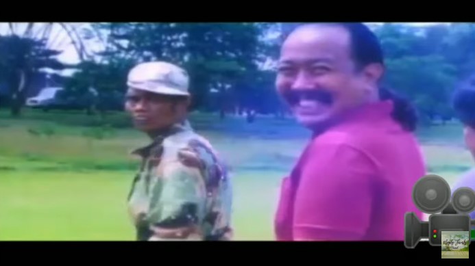 Adegan kocak di film Warkop DKI © YouTube Adegan kocak di film Warkop DKI © YouTube
