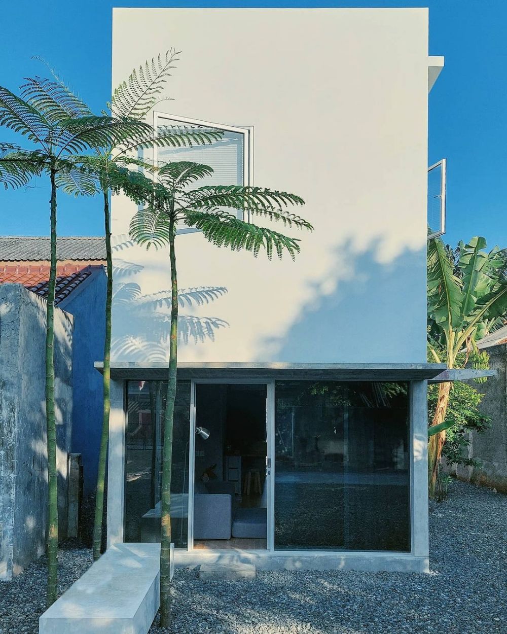 rumah mungil semen ekspose © berbagai sumber