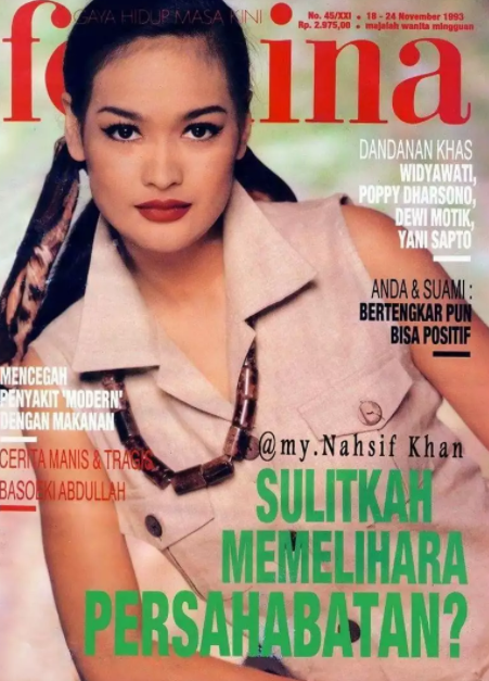 Donna Harun saat jadi model cover majalah © 2023 brilio.net