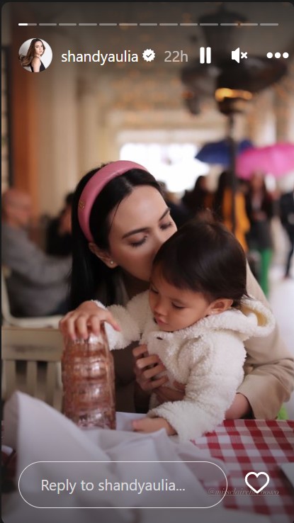 Shandy Aulia liburan bareng anak usai isu gugat cerai © Instagram/@shandyaulia