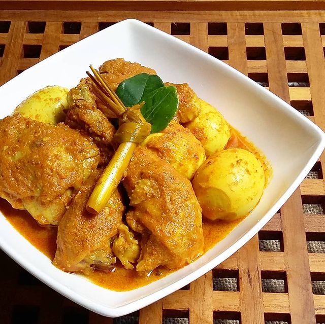 15 Resep gulai ayam tanpa santan lezat, gurih, dan praktis