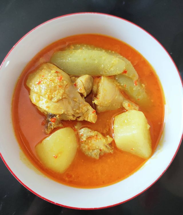 15 Resep gulai ayam tanpa santan lezat, gurih, dan praktis