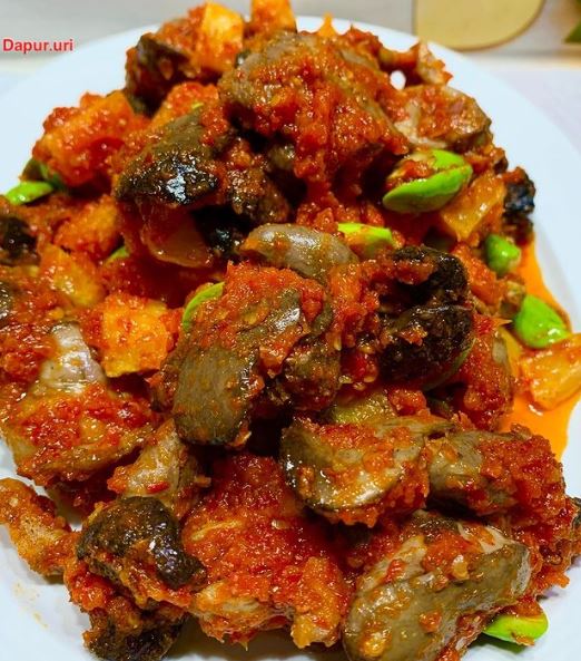 17 Resep sambal goreng kentang pedas spesial Lebaran, lezat dan bikin nagih