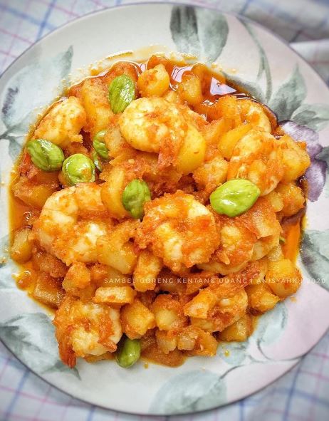 17 Resep sambal goreng kentang pedas spesial Lebaran, lezat dan bikin nagih