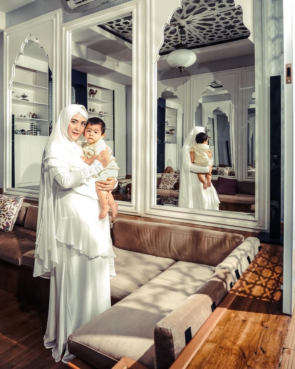 rumah ustaz solmed Rp 24 miliar © berbagai sumber rumah ustaz solmed Rp 24 miliar © berbagai sumber