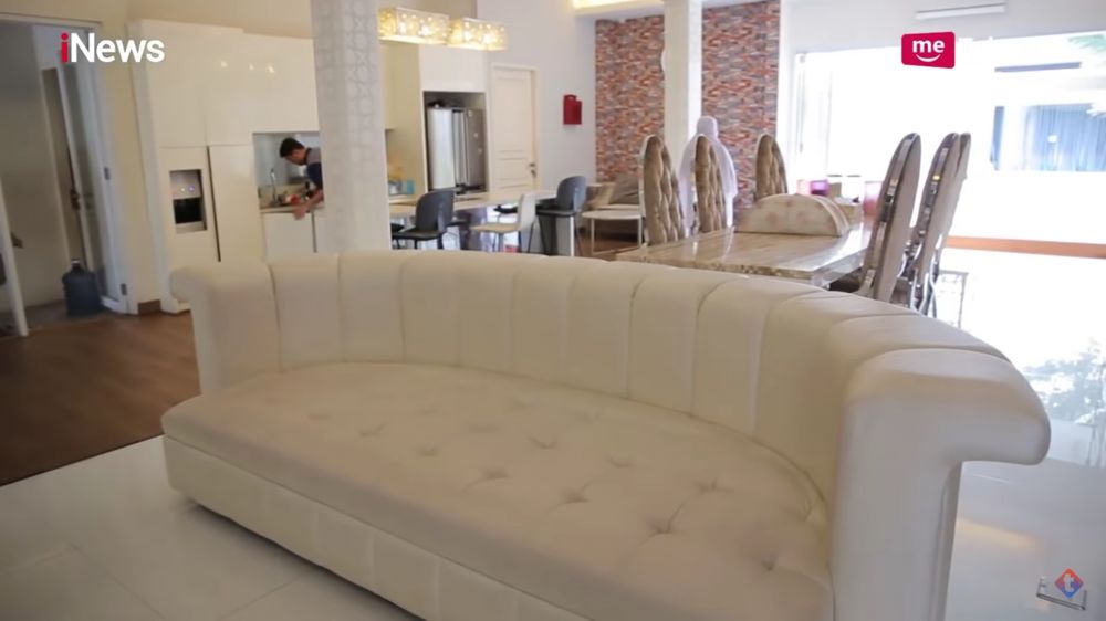 rumah ustaz solmed Rp 24 miliar © berbagai sumber