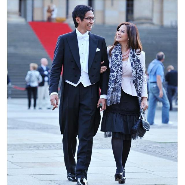 Wanita di iklan TV dan VCD jadul ini ibu musisi TOP © 2023 brilio.net