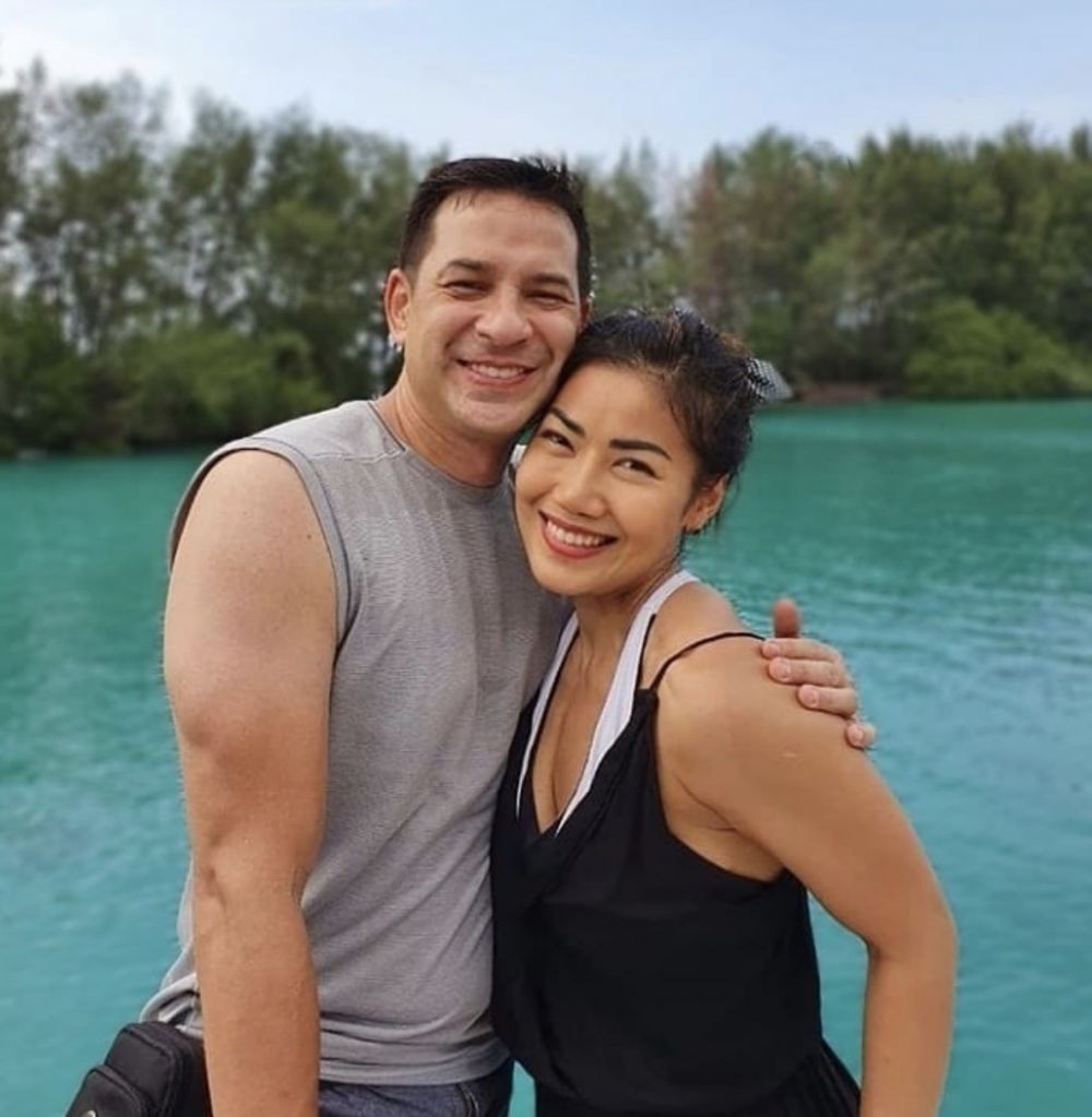 kemesraan Ari Wibowo dan Inge Anugrah © Instagram