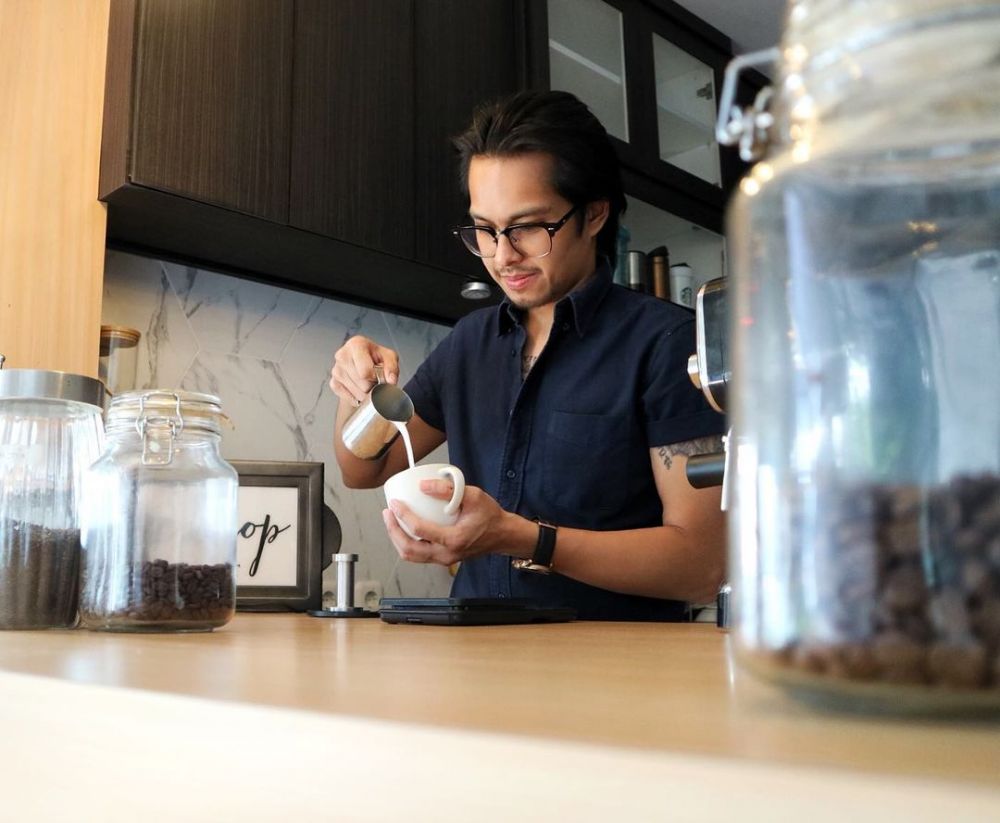 Raka Si Doel jadi CEO © Instagram