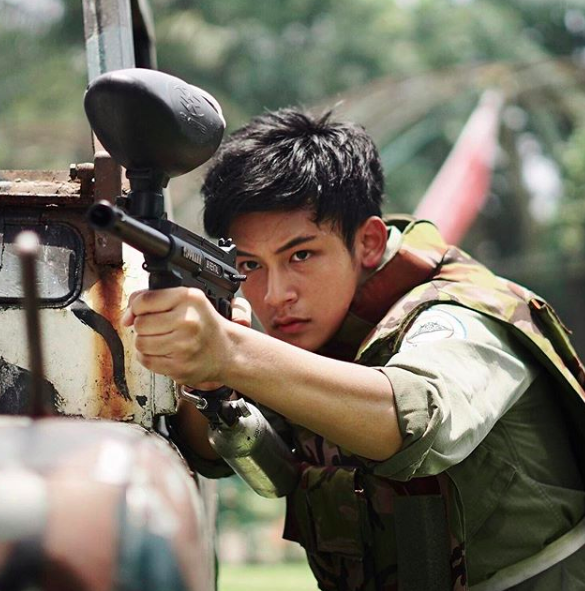 Model cilik di iklan permen jadul © berbagai sumber