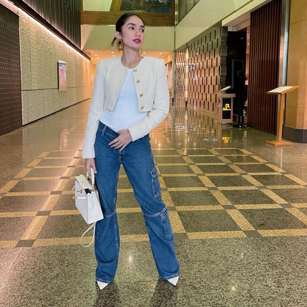 Bintang iklan mi hot mom © Instagram Bintang iklan mi hot mom © Instagram