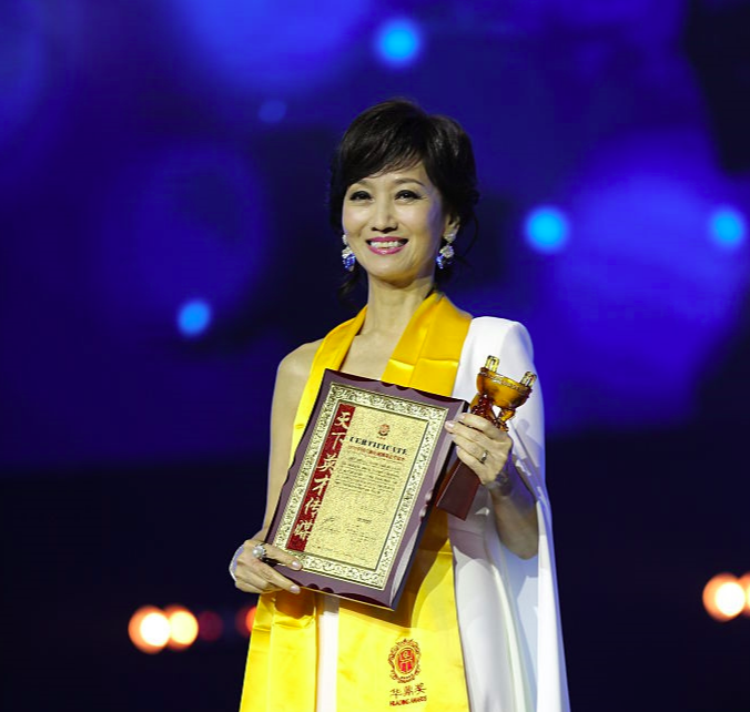 Transformasi siluman ular putih © 2023 brilio.net