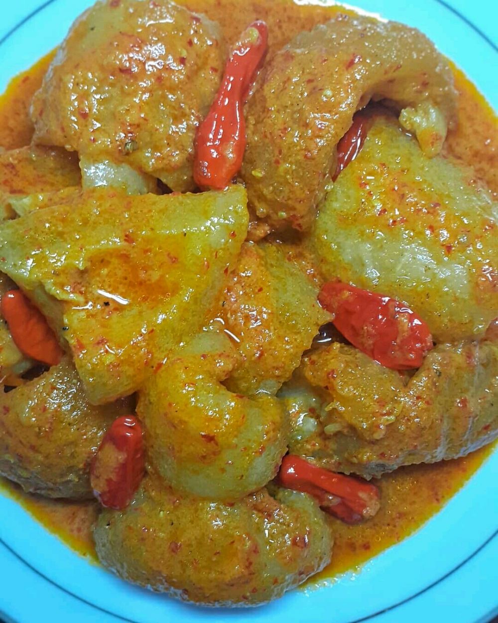 17 Resep olahan kikil sapi kuah santan spesial Lebaran, lezat, gurih, dan menggugah selera