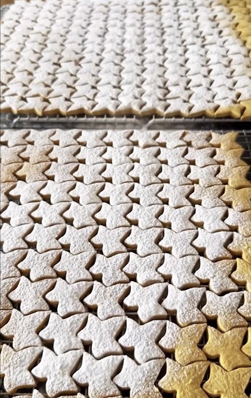 Kreasi kue kering Lebaran 10 seleb yang menggiurkan & mudah dibuat, Ussy Sulistiawaty pakai resep ibu