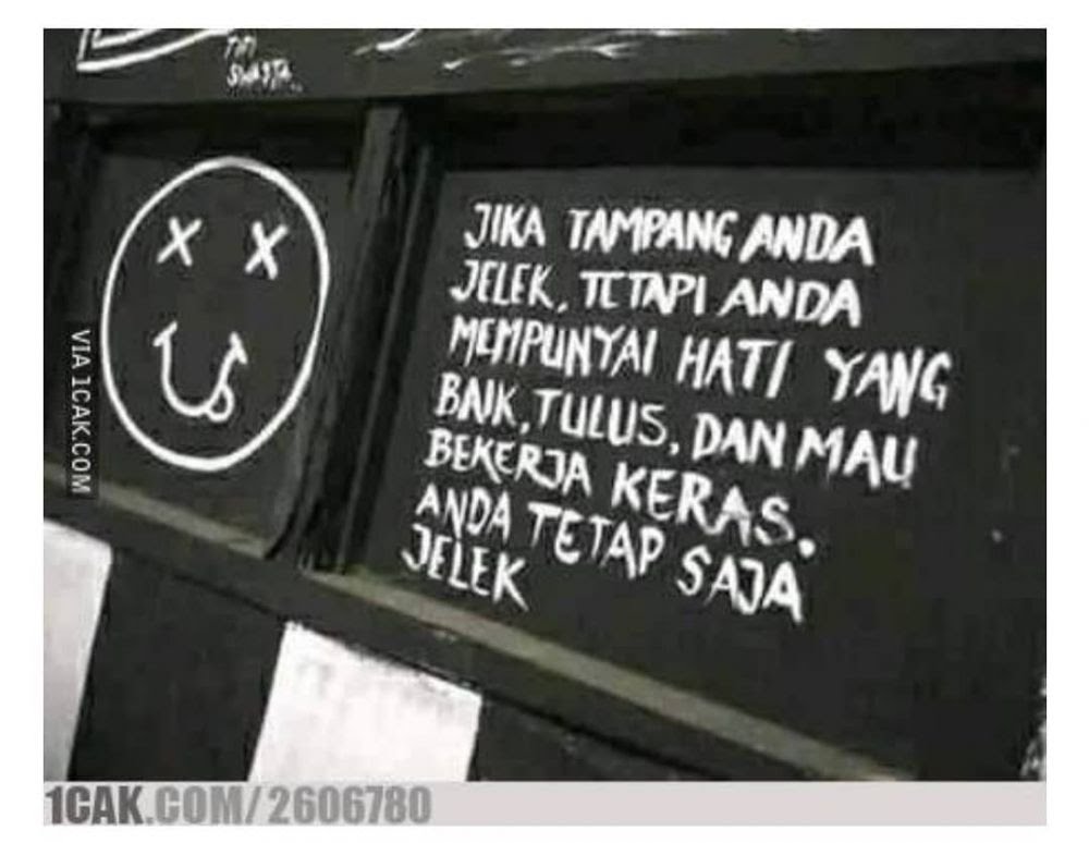 tulisan di dinding rumah ini relate banget sama kehidupan © berbagai sumber tulisan di dinding rumah ini relate banget sama kehidupan © berbagai sumber
