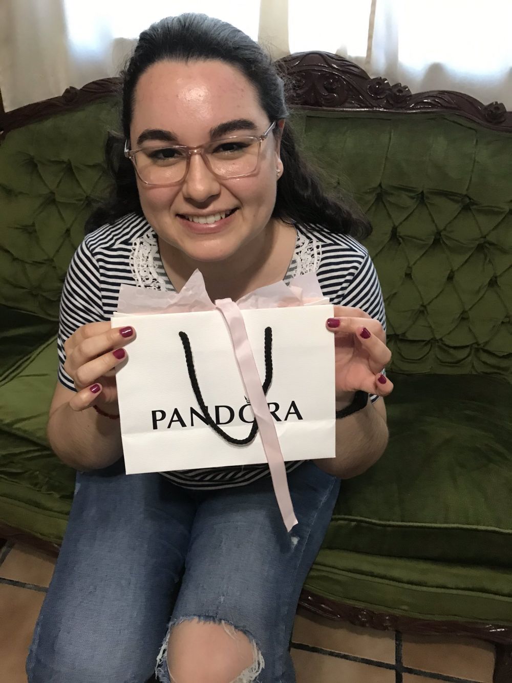 Teman nakal Dulce Maria di Carita de Angel © berbagai sumber