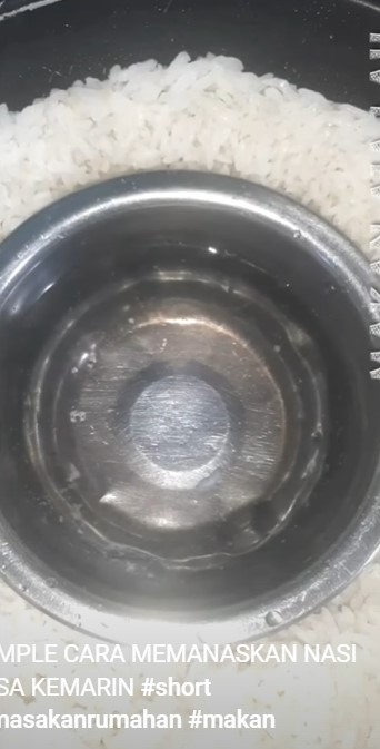 Cara memanaskan nasi beku dari freezer agar pulen dan lembut tanpa kukusan atau microwave