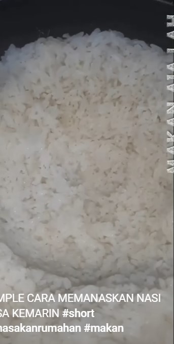 Cara memanaskan nasi beku dari freezer agar pulen dan lembut tanpa kukusan atau microwave