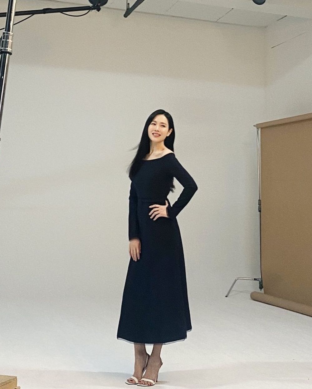 Son Ye-jin body goals usai melahirkan © Instagram/@yejinhand