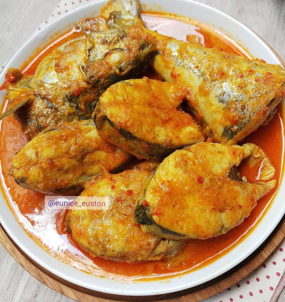 13 Resep ikan tenggiri kuah asam pedas, dagingnya lembut dan kelezatannya jadi peredam rasa lapar