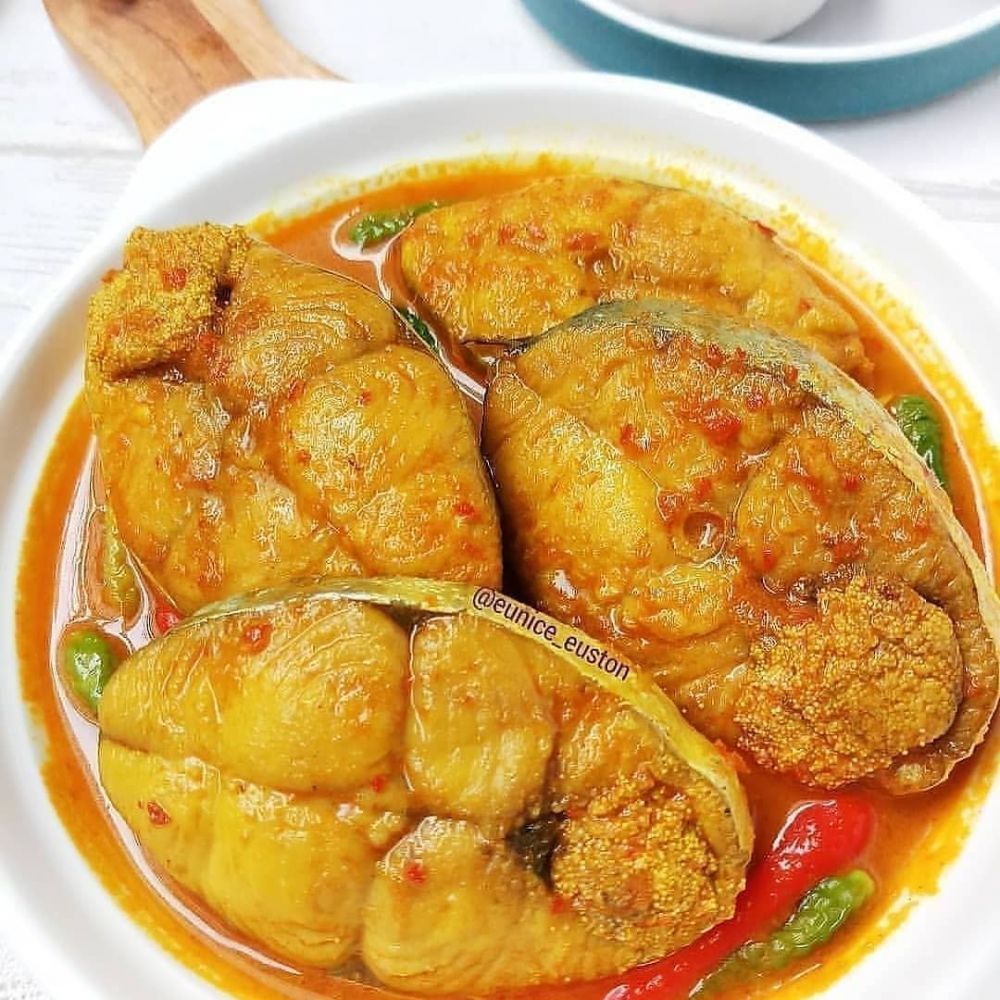 13 Resep ikan tenggiri kuah asam pedas, dagingnya lembut dan kelezatannya jadi peredam rasa lapar
