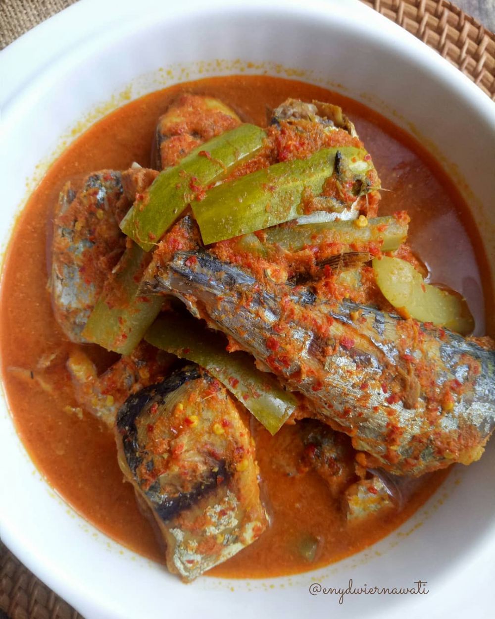 13 Resep ikan tenggiri kuah asam pedas, dagingnya lembut dan kelezatannya jadi peredam rasa lapar
